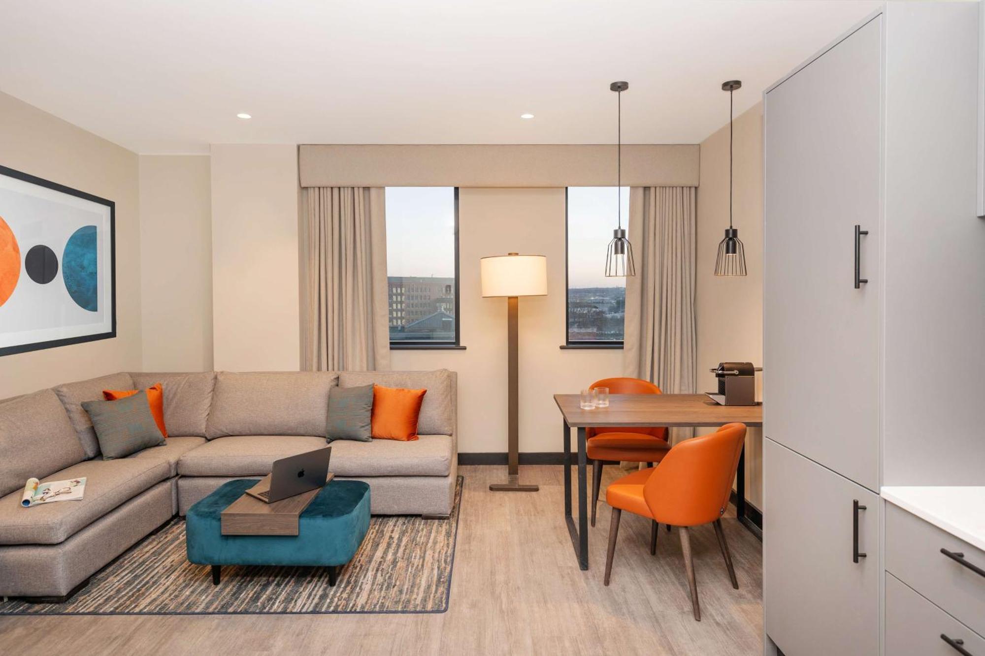 Hyatt House 4*